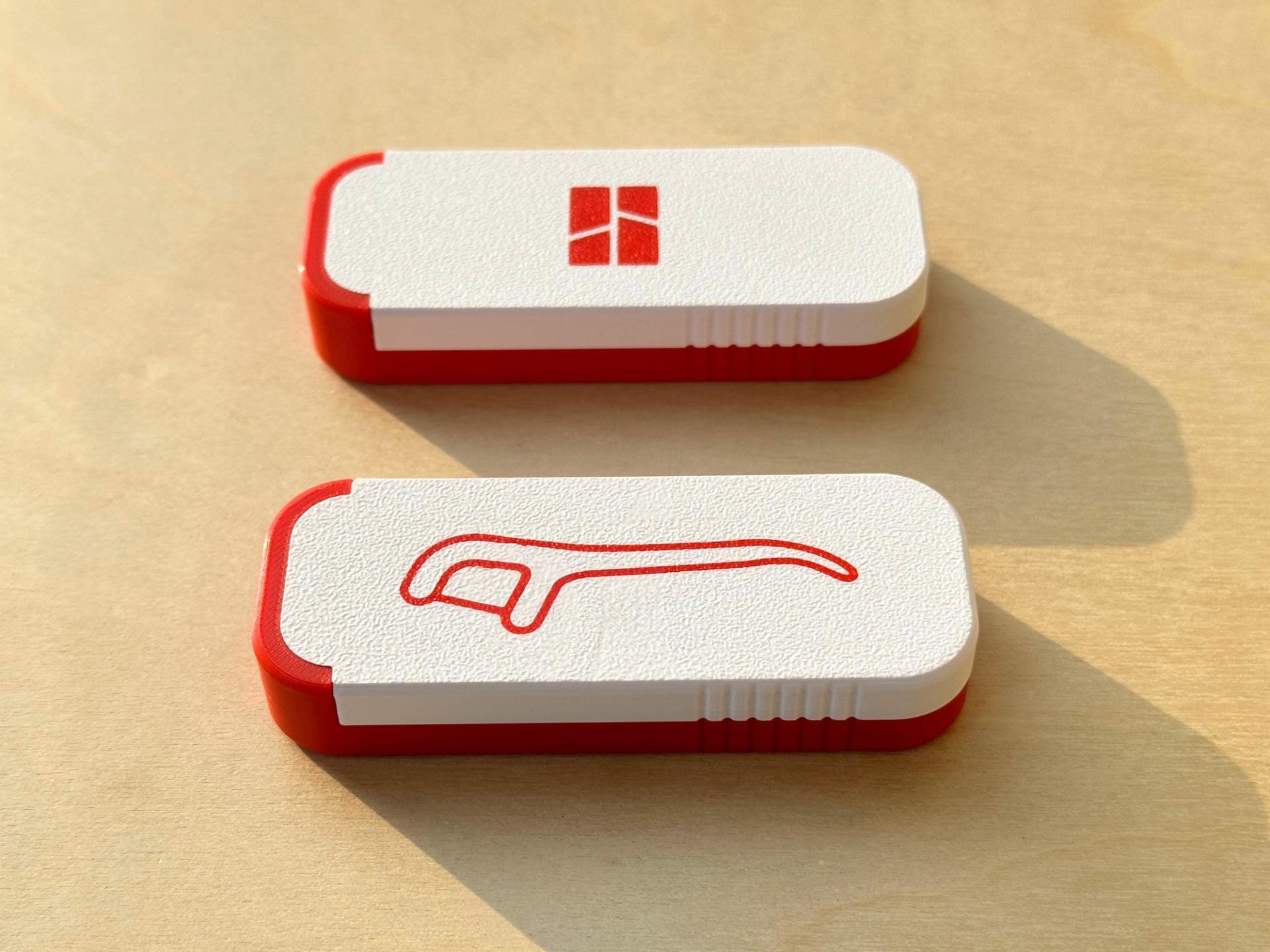 Compact Sliding Box: Floss Case, Small Parts Organizer