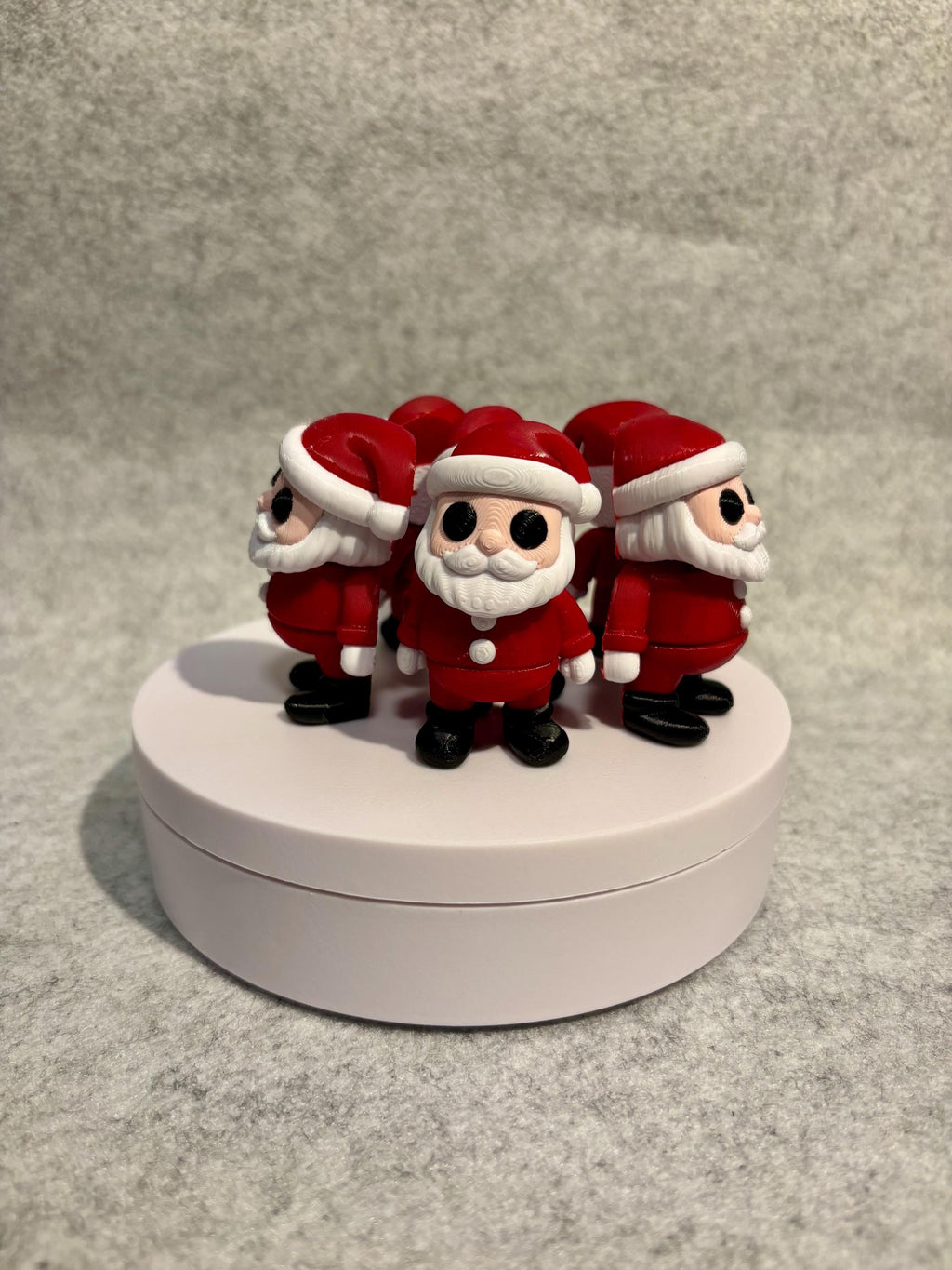 3D-printad artikulerad tomte – Juldekoration för skrivbordet