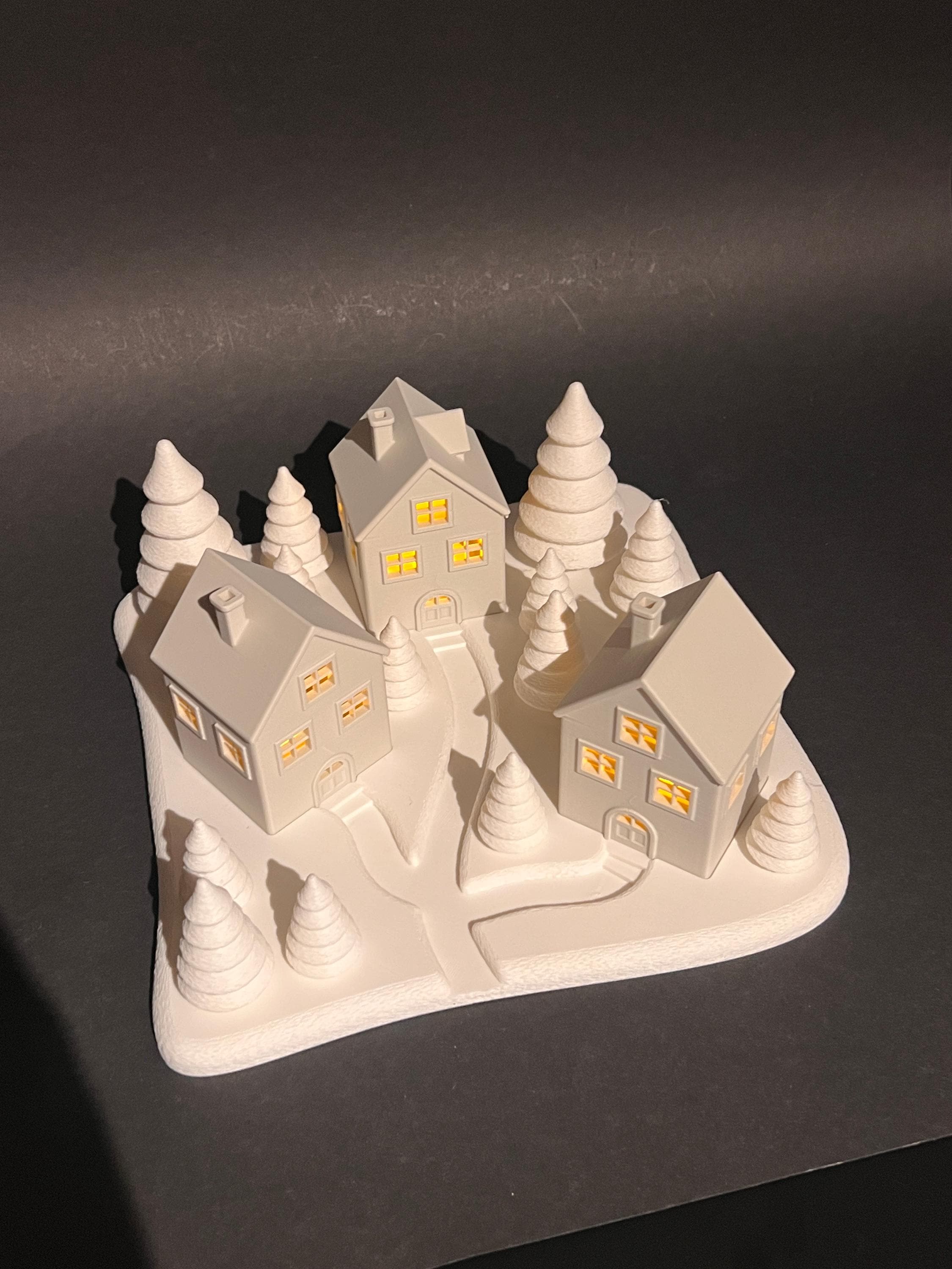 Tealight Winter Village – 3D Printed Houses & Snowy Trees | Cozy LED Candle Display | Handmade Holiday Decor