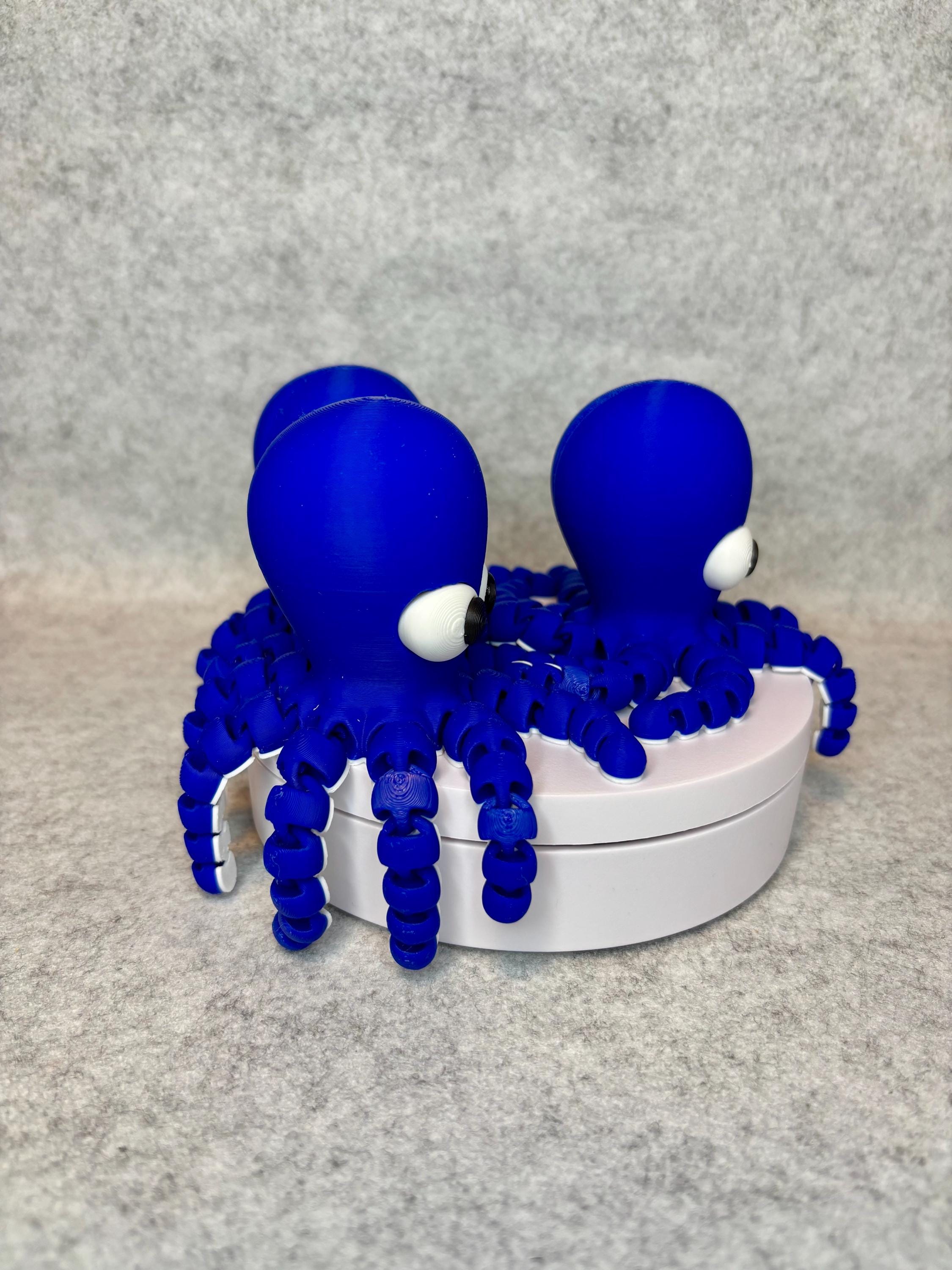 Flexi Octopus Figurine, 3D Printed Articulated Desk Toy