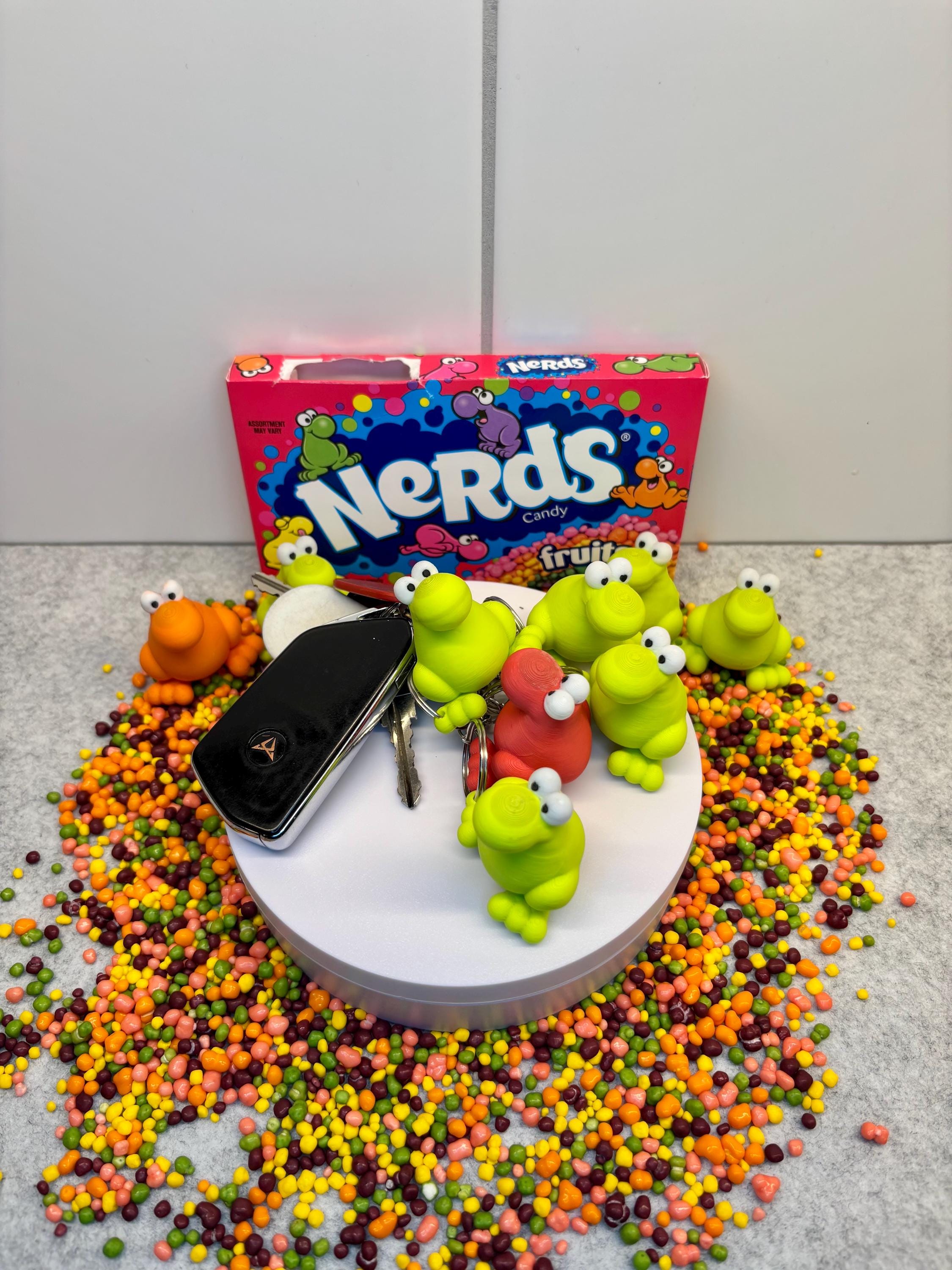 Frog Keychain | 3D Printed Cute Nerd Keyring, Gamer Gift, Desk Pet Accessory